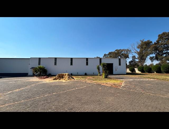 6,225M² WAREHOUSE FOR SALE IN CHLOORKOP
